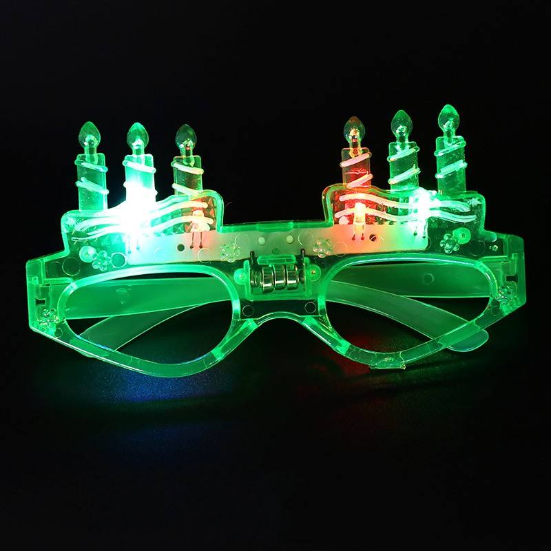 สีเขียว