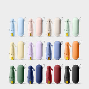 Parapluie pliant mini de poche personnalisé en gros, protection UV, double usage, avec étui capsule, parapluies cadeaux - Product Image 2