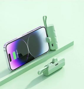 Cargador Portátil de Bolsillo Ultra Compacto con Logotipo Personalizado, Mini Banco de Energía de 5000 mAh, Ligero y Fácil de Transportar - Product Image 2