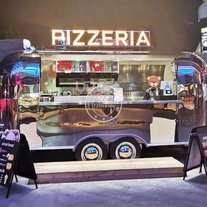 Remorques de cuisine mobiles personnalisables - Camions de restauration rapide entièrement équipés avec four à pizza à vendre - Product Image 1