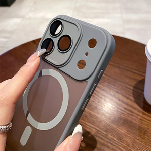 Custodie Magnetiche per iPhone 17 Pro Max Trasparenti con Ricarica Wireless, Cover Posteriore Antiurto in TPU PC per iPhone 17 - Product Image 5