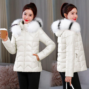 Abrigo de Invierno con Capucha para Mujer, Talla Grande, Parka Cálida, Chaqueta Brillante con Peluche, Chaqueta de Invierno para Mujer - Product Image 3