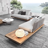 Fauteuil de salon PRIMA confortable d'inspiration scandinave et design minimaliste avec un confort maximal