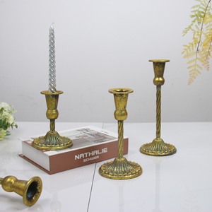 Juego <span class=keywords><strong>de</strong></span> 5 Portavelas <span class=keywords><strong>de</strong></span> Hierro Plateado Estilo Americano Vintage <span class=keywords><strong>para</strong></span> Comedor, Decoración <span class=keywords><strong>de</strong></span> Bodas, <span class=keywords><strong>Candelabros</strong></span> <span class=keywords><strong>de</strong></span> Metal Dorado <span class=keywords><strong>para</strong></span> el Día <span class=keywords><strong>de</strong></span> San Valentín - Product Image 2
