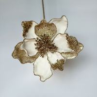 Fleurs de Poinsettia artificielles en polyester faites à la main pour la décoration d'arche de mariage en intérieur, tailles et couleurs personnalisées, fête