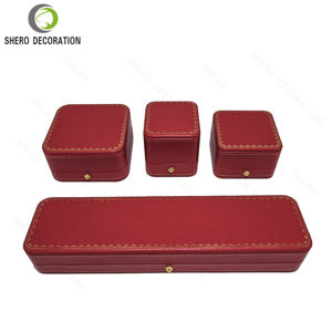 Fabricants en gros de boîtes de cadeaux de luxe en cuir PU pour bijoux, ensemble simple pour bague, pendentif, bracelet, étui personnalisé avec logo - Product Image 2