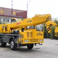 Vente en gros usine Grue de camion à flèche télescopique hydraulique, Grue à flèche, Mini grue de levage de 5, 6, 8, 10, 12, 16 tonnes