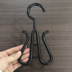 ที่แขวนรองเท้าพลาสติกแบบขายส่ง ที่แขวนวิกผม ใช้ในร้านค้าซูเปอร์มาร์เก็ต ที่แขวนรองเท้าแตะกันลื่น - Product Image 1