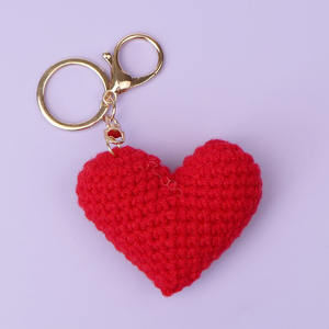귀여운 Amigurumis 미니 크로 셰 뜨개질 하트 키 체인 랍스터 걸쇠 수제 뜨개질 행운의 매력 열쇠 고리 액세서리 발렌타인 선물 - Product Image 4