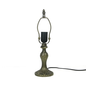 Lámpara de Mesa Tiffany Estilo Tulipán de Vidrio Teñido Europeo de 8 Pulgadas LongHuiJing - Product Image 4