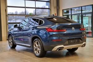 Autos Usados en Buen Estado a Precios Accesibles, BMW <span class=keywords><strong>X4</strong></span> xDrive20i SUV 2025, Listos para Enviar - Product Image 2
