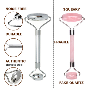 Échantillon <span class=keywords><strong>gratuit</strong></span> ensemble de masseurs faciaux anti-âge en acier inoxydable rouleau de jade outils de grattage pour le coeur pour l'application du visage - Product Image 3