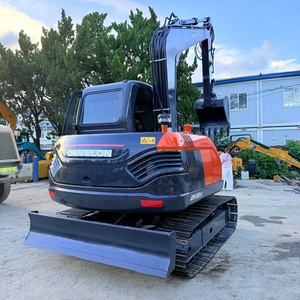 Excavatrice d'occasion DEVELON DX80D, poids opérationnel de 8 tonnes, avec godet de 0,3 m³, pelle sur chenilles hydraulique d'occasion de haute qualité - Product Image 3