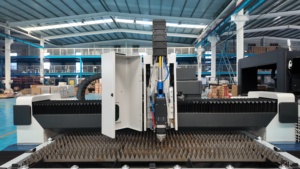 Machine de découpe laser fibre et CO2 2-en-1 à double tête 1325 de haute qualité avec autofocus pour applications industrielles sur bois et métal - Product Image 5