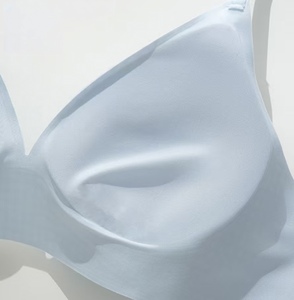 Reggiseno liscio e senza cuciture: stampa a quadri Wireless e Push-Up per piccoli busti con tecnica di incollaggio - Product Image 5