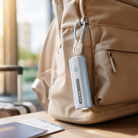 Chargeur Power Bank Portable Mini Personnalisé pour Escalade 5000mAh avec Lampe Torche LED et Câble Intégré pour Cadeaux (Vente en Gros)