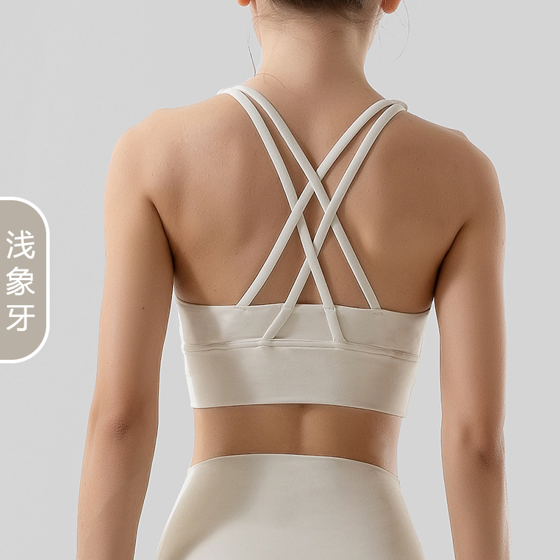Light Ivory1