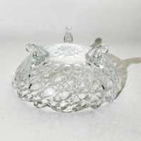 Assiette de table jetable en verre cristal transparent texturé gaufré à motif végétal pour la maison moderne, les mariages et les fêtes