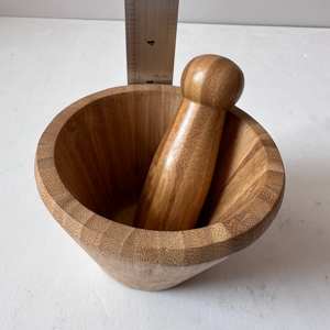 Herramientas de cocina Juego de mortero y Maja de madera Triturador de ajo manual Molinillo de hierbas de especias de bambú <span class=keywords><strong>natural</strong></span> Trituradora de <span class=keywords><strong>pastillas</strong></span> - Product Image 1