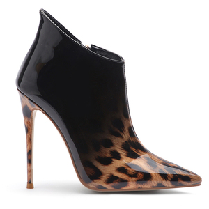 Fashion Sepatu Bot Pendek Pergelangan Kaki Tinggi Stiletto Baru 2019 Kulit Paten Macan Tutul Runcing untuk Wanita