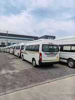 Fourgon Hiace 16 places RHD d'occasion en excellent état, norme d'émission Euro 4, diesel, transmission manuelle