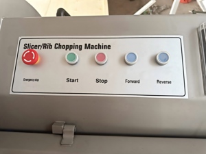 เครื่องสับเนื้อแบบอัตโนมัติใหม่เครื่องหั่นใบมีดสแตนเลสปรับความหนาได้เบคอนหมู220สูง - Product Image 3