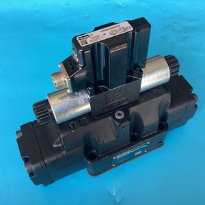 Original D91FBB32HC2NS00 วาล์วควบคุมทิศทางแบบสัดส่วน 150 ลิตร/นาที OBE มีสินค้าในสต็อก - Product Image 1
