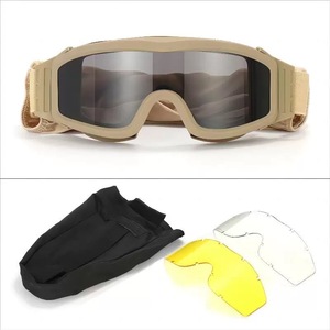 Lunettes tactiques PC anti-explosion avec sangle rembourrée pour l'entraînement au combat en extérieur et les jeux CSGO, ensemble noir - Product Image 3