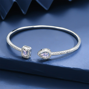 Sıcak satış lüks High-End Ins süper parlak çok yönlü moda bilezik ayarlanabilir açık lüks bileklik - Product Image 4