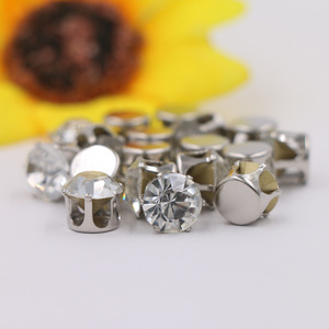 <b>Crystal</b> <b>Stud</b> <b>Earrings</b> Claw Setting Zircon Crown Shape DIY Jewelry Accessories Unisex Everyday Wear Gold Silver White - Product Image 4