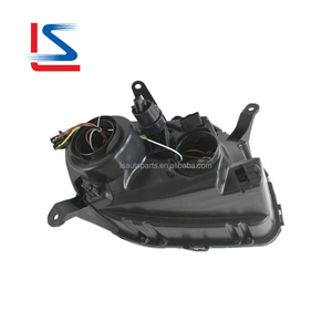 Fari Alogeni AUTO per <span class=keywords><strong>Dacia</strong></span> <span class=keywords><strong>Duster</strong></span> 2010-2012 260100067R NERO 260600069R Gruppo Fari Auto - Product Image 3