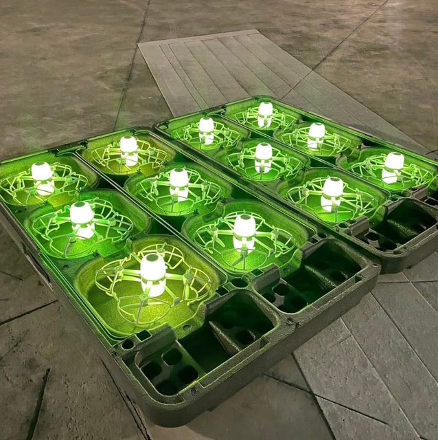 MMC Light Show Drone Swarm Complete System Controllable Color Automatic Box Exit or Return 12PCS Show Drones with Led Light