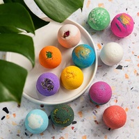 Vente en gros de bombes de bain personnalisées en lot de 6, grandes bombes de bain avec ingrédients biologiques, pour une utilisation relaxante à domicile, présentées dans un coffret cadeau