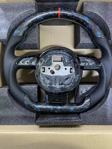 Volante HXHY in fibra di carbonio e pelle Alcantara personalizzato per <span class=keywords><strong>Audi</strong></span> <span class=keywords><strong>RS</strong></span> A3 A4L A5 A6L A7 A8 Q3 Q5 Q7 S3 S4 S5 RS3 RS4 - Product Image 2