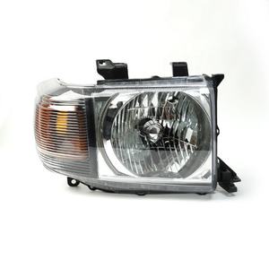 Modificación de faros delanteros para Land Cruiser FJ79 75 (2007-2021) con fondo negro. - Product Image 4