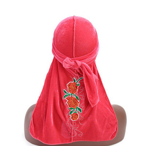 <span class=keywords><strong>De</strong></span> <span class=keywords><strong>los</strong></span> hombres <span class=keywords><strong>de</strong></span> la moda dragón Durags Headwrap diadema negro <span class=keywords><strong>de</strong></span> cola larga-Doo-Trapos sombrero <span class=keywords><strong>de</strong></span> pirata <span class=keywords><strong>de</strong></span> la onda tapas - Product Image 2