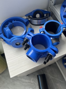 Morsetto a sella GGG-50 in ghisa sferoidale per tubi con <span class=keywords><strong>4</strong></span> bulloni in acciaio inox 304 A2-70 per tubi in PVC PE - Mercato Marocco - Product Image 5