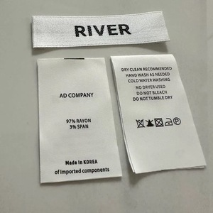 วัสดุผ้าฝ้ายซักได้พิมพ์โลโก้ขนาดป้ายทอแบบพับเก็บได้ตรงกลางออกแบบได้ตามต้องการ - Product Image 4