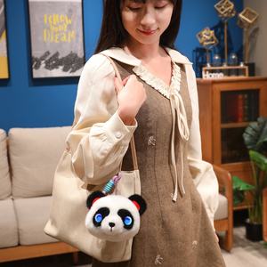 Pendentif <span class=keywords><strong>robot</strong></span> IA Panda transfrontalier, jouet en peluche IA intelligent avec conversation et musique/vocalisation, cadeau universel international du Nouvel An - Product Image 1