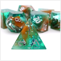 Jeu de dés faits à la main Sharp Edge, jeu de rôle en résine polyédrique DND Dice D4 D6 D8 D10 D12 D20 D100 pour jeu de société de table Pathfinder