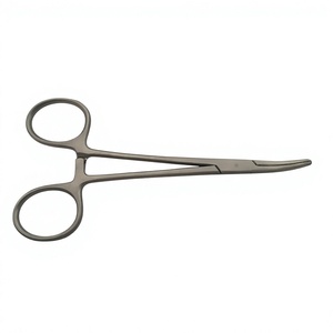 Pinzas Quirúrgicas Oftálmicas de Acero Inoxidable de 12.5 cm con Puntas Curvas, Estándar de Seguridad, Pinzas Mosquito - Product Image 4