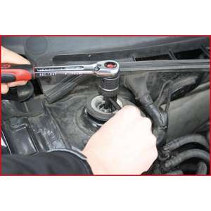 KS TOOLS - 150.9493 Douille hexagonale externe pour amortisseur, 22mm - EAN 4042146603451 DIRECTION/SUSPENSION - Product Image 2