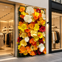 Gele en oranje gemengde bloemenwandinstallatie, gigantische kunstbloemen van papier, decoratie voor bruiloften en evenementen, commerciële bloemendisplay