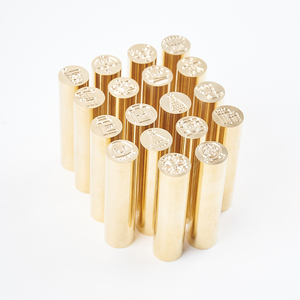 Timbre Flash en laiton <span class=keywords><strong>de</strong></span> tête <span class=keywords><strong>de</strong></span> sceau <span class=keywords><strong>de</strong></span> cire <span class=keywords><strong>de</strong></span> conception exquise pour <span class=keywords><strong>la</strong></span> décoration <span class=keywords><strong>de</strong></span> sceaux <span class=keywords><strong>de</strong></span> mariage et d'enveloppes cadeaux - Product Image 1