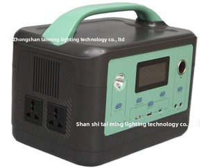 Estación de Energía Portátil MK-02600W LiFePO4 con Paneles Solares y Pantalla de Cristal Líquido - Product Image 2