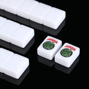 <span class=keywords><strong>Juego</strong></span> <span class=keywords><strong>de</strong></span> Mahjong americano acrílico personalizado azulejos <span class=keywords><strong>de</strong></span> viaje portátiles <span class=keywords><strong>juego</strong></span> <span class=keywords><strong>de</strong></span> lujo Lona <span class=keywords><strong>de</strong></span> Malasia alfombra <span class=keywords><strong>de</strong></span> Navidad grabado compacto <span class=keywords><strong>de</strong></span> una sola cubierta - Product Image 4