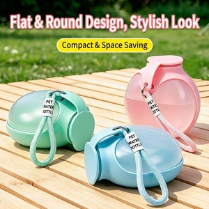 Elegante Ciotola da Viaggio per Animali Domestici a Forma Piatta, <span class=keywords><strong>Bottiglia</strong></span> d'Acqua Pieghevole in Silicone per Cani e Gatti, <span class=keywords><strong>Abbeveratoio</strong></span> Compatto da 360ml per Attività all'Aperto - Product Image 2