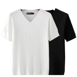 เสื้อยืดผ้าโพลีเอสเตอร์ถักทรงสลิมฟิตสำหรับผู้ชายเสื้อลำลองคอวีสีทึบระบายอากาศได้ดี - Product Image 1