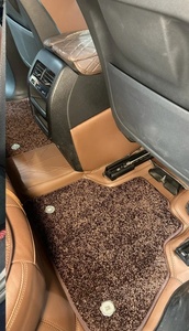 Accessoires de voiture de luxe personnalisés en diamant avec tapis de sol imperméable, anti-salissure et résistant à l'usure - Product Image 2