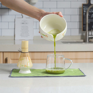 Set di Ciotole in Ceramica Dipinte a Mano con Motivo <span class=keywords><strong>Ciliegio</strong></span> Giapponese per Preparare Latte e Colazione, e Set Mixer da Sette Pezzi - Product Image 4